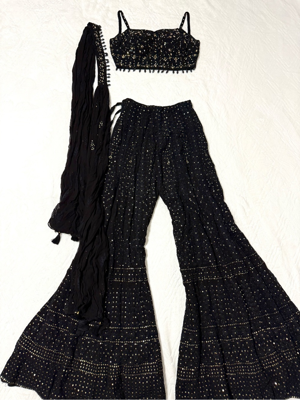 Black & gold Crop Top & Flared Pants Set with neck dupatta
